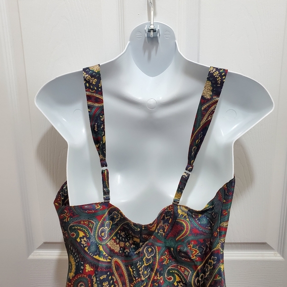 VINTAGE Cacique paisley chemise/romper - Picture 8 of 11